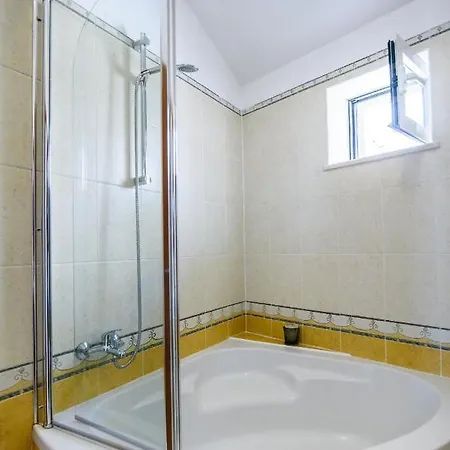 شقة Zenith By Duhomes