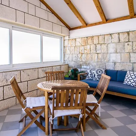 Zenith By Duhomes دوبروفينك