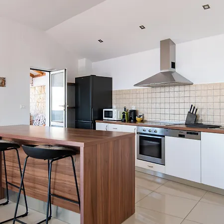 Zenith By Duhomes Apartamento