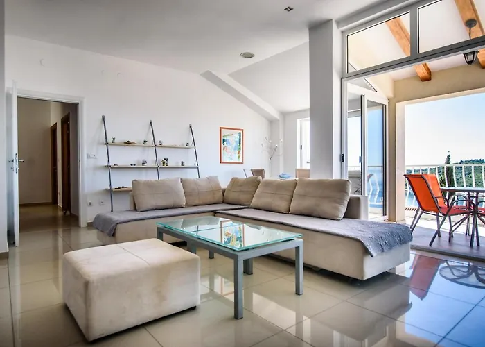 Zenith By Duhomes Apartament *