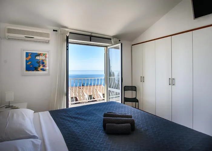 Zenith By Duhomes Apartament