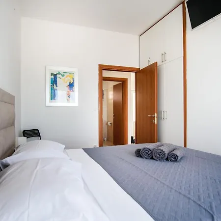 Apartment Zenith By Duhomes